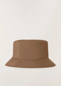 Chapeau Pocket