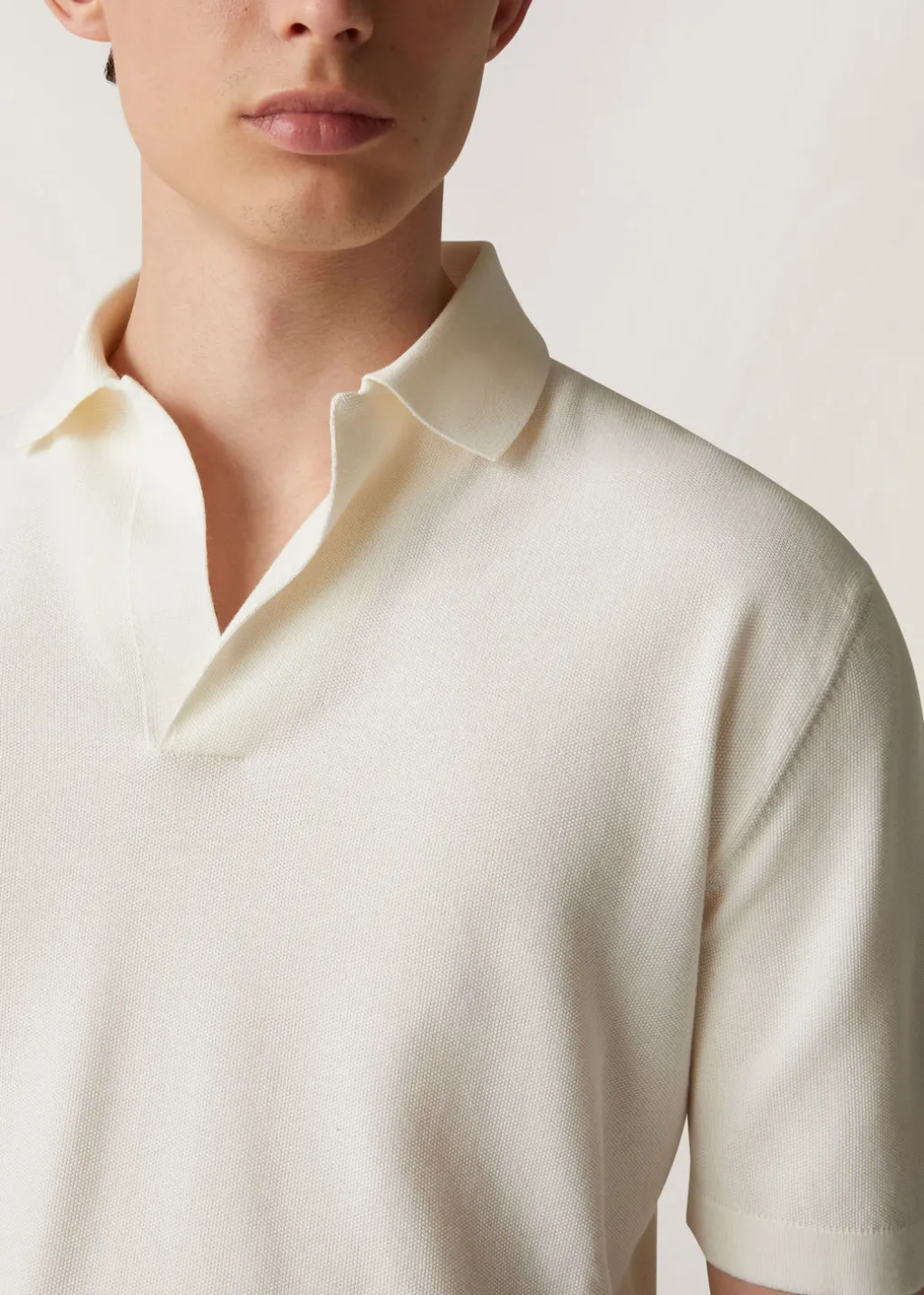 Polo Buttonless