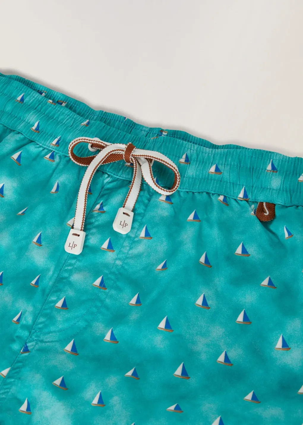 Short De Bain Bay