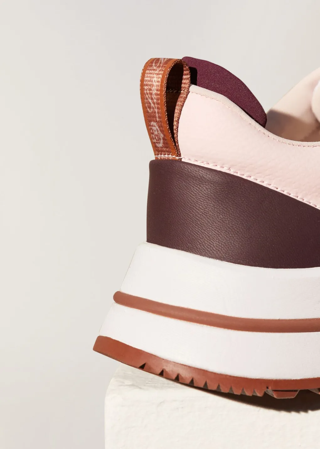 Sneakers Week-End Walk