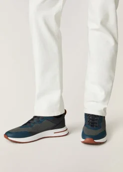 Sneakers Week-End Walk